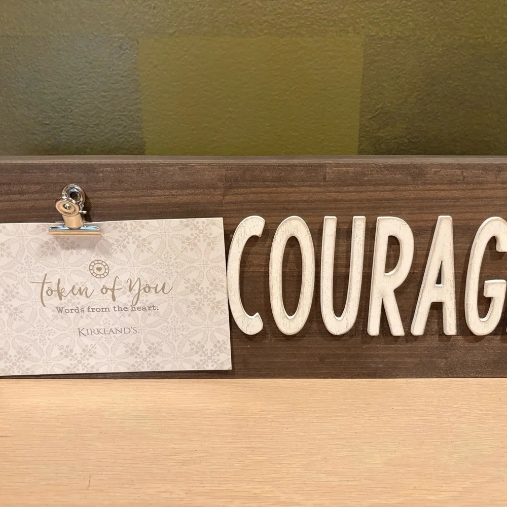 Kirkland's Courage picture holder